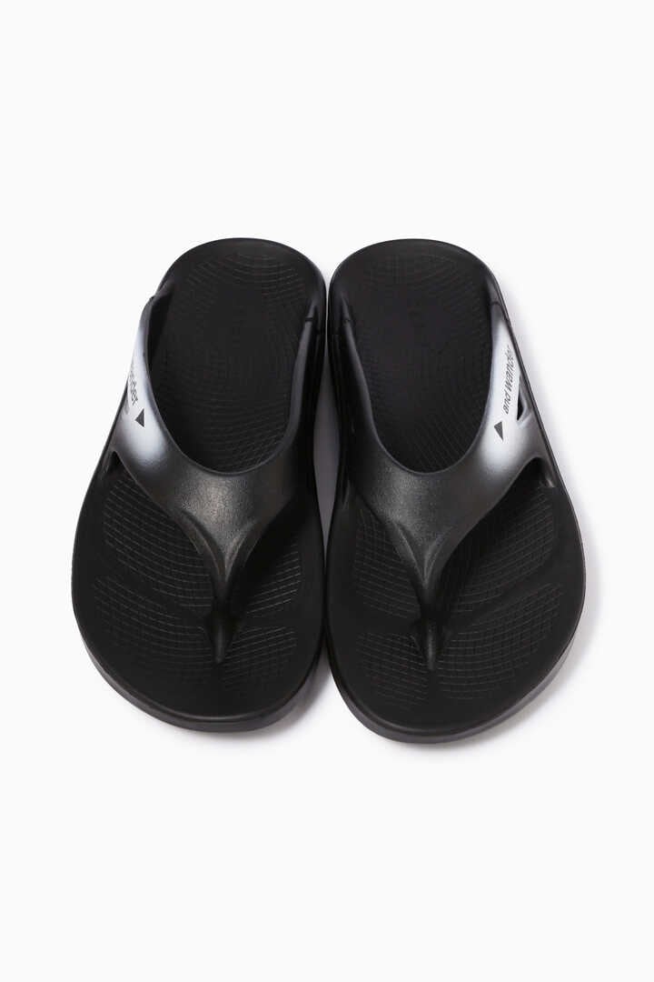 OOFOS × and wander recovery sandal